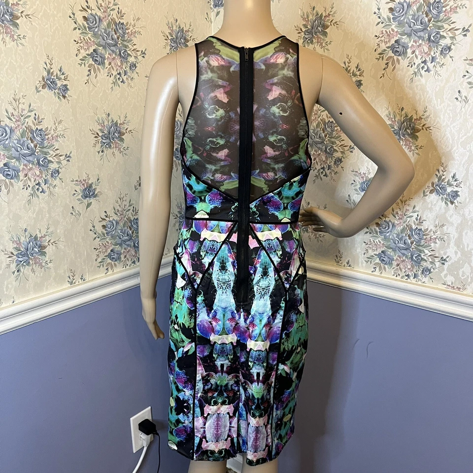 Vestido Milly Mesh Racer seda estampa gráfica multicolorida orquídea, tamanho 6 novo com etiquetas - Imagem 3 de 4