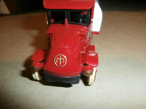 Vintage Ertl Silver Spring Speedway Mechanicsburg PA Diecast MACK Truck Bank - Picture 4 of 6