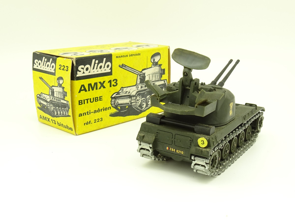 Lot chars armée française AMX DCA bitubes anti aérien et Amx 13 VTT Solido échelle 1/50 jouer ancien collection militaire métal - Collection