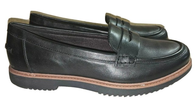 clarks women's raisie eletta penny loafer