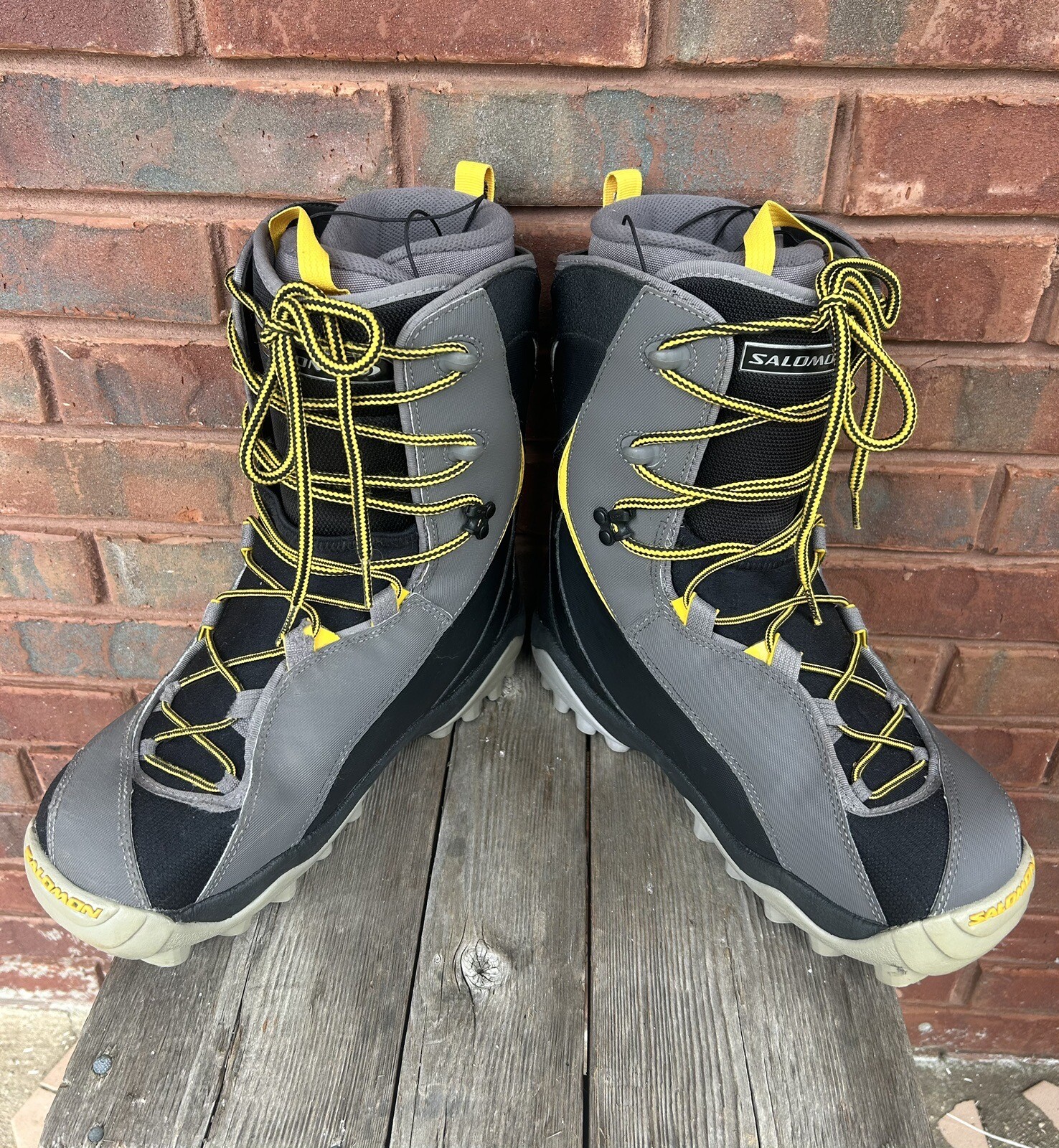 Scarponi da sci snowboard Salomon Maori Autofit grigio e giallo uomo taglia 9 EU 42 43