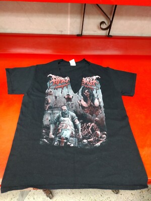 Rare Find Chop up human parts Halloween t-shirt. Thanks. Size 34