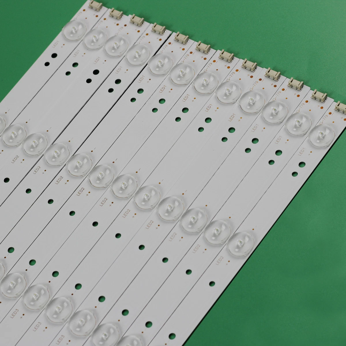 KIT 12 BARRE STRIP 6 LED PER TV 50" TCL 4C-LB500T-SH1 PB14D519173BL052-001H - Foto 10