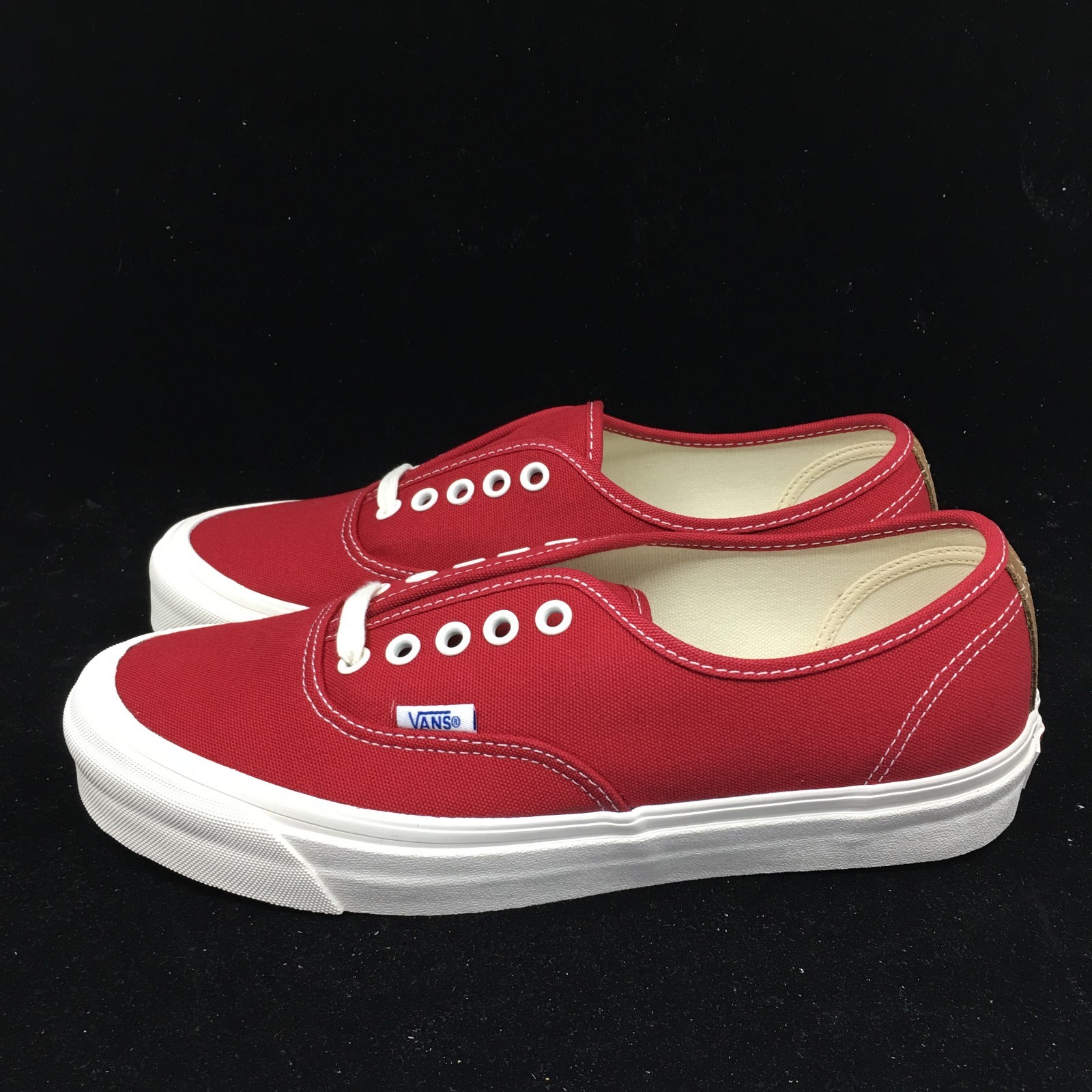 vans vault authentic red