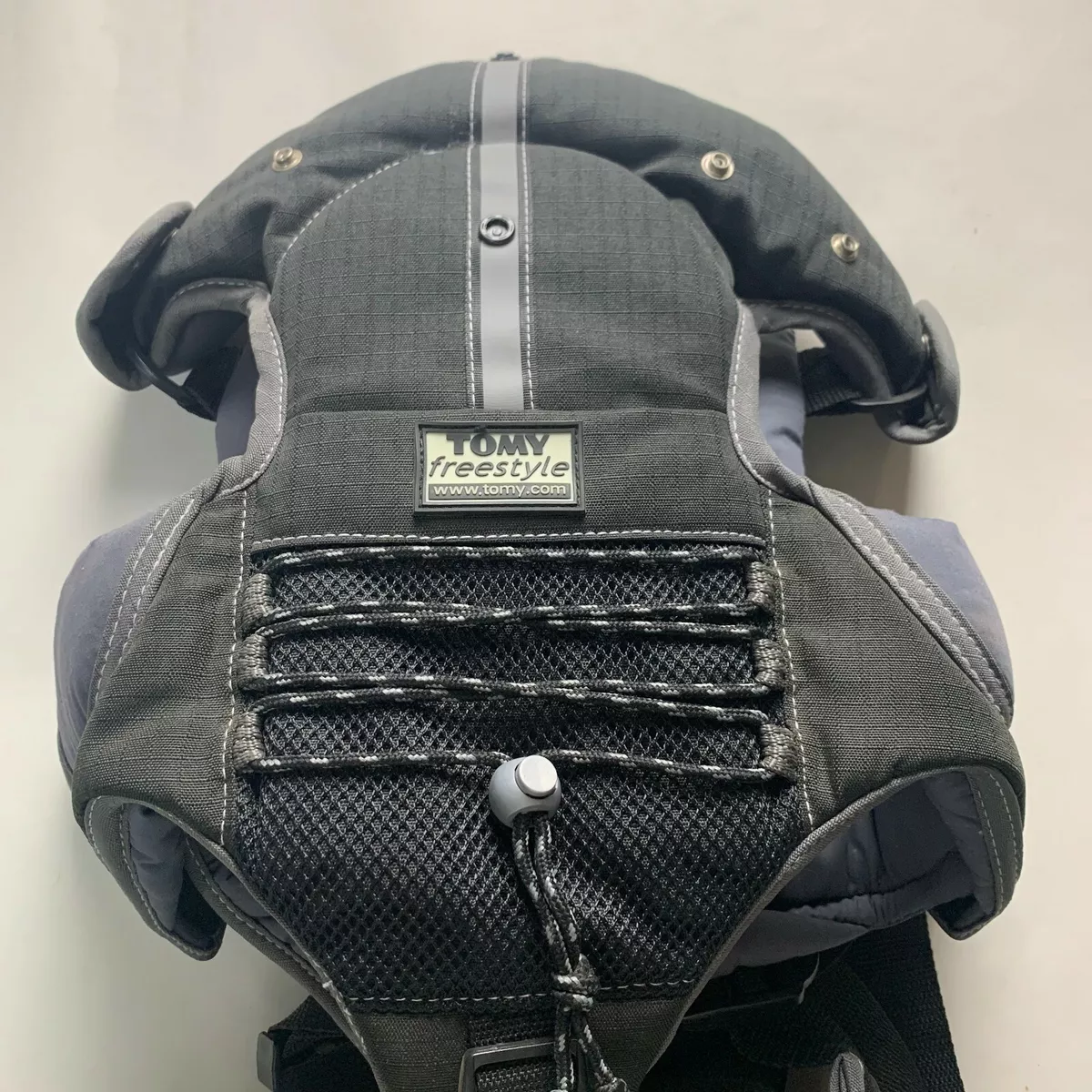 Tomy freestyle premier baby cheap carrier