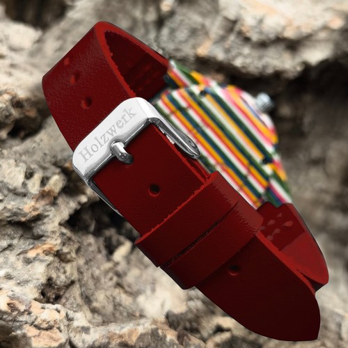 Holzwerk LINZ RED bunte moderne kleine Leder & Holz Armband Uhr, dunkel rot - Picture 6 of 7