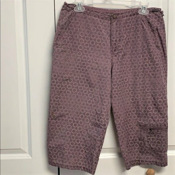 Columbia Shades of Purple Floral Print High Rise Cotton Blend Pocket Capris PS