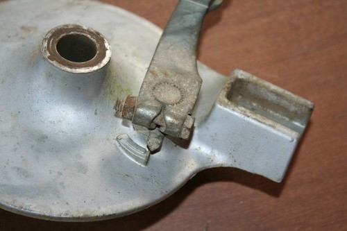 1984 Yamaha YTM 200K Tri-Moto Front Brake Panel Assembly OEM 84 C - Picture 3 of 9