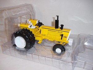minneapolis moline toy tractor