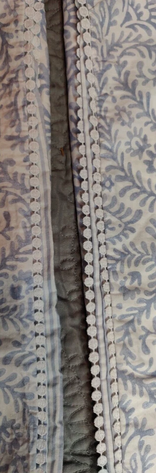 2 Shabby Chic Pillow Shams 21X28” Cotton Blue & White Paisley Striped Reversible - Image 2 of 4