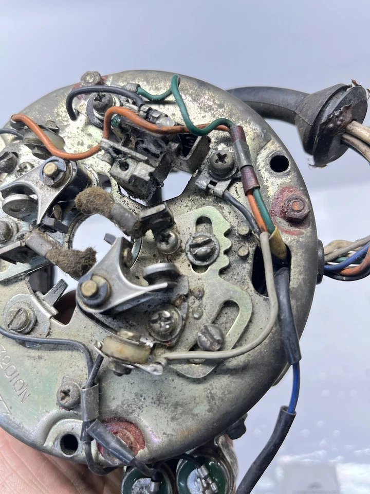 YAMAHA DS7 RD250 GERADOR ESTATOR PONTO DISJUNTOR CONDENSADOR FABRICANTE DE EQUIPAMENTO ORIGINAL - Imagem 4 de 4