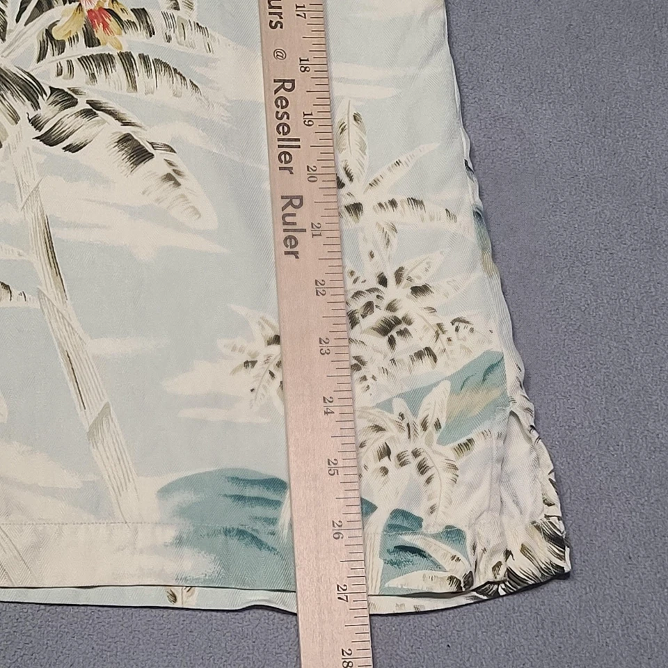 Camisa Tommy Bahama Para Hombres Pequeña Azul Seda Campamento Hawaiano Estampado Palma Manga Corta Foto 4 de 4