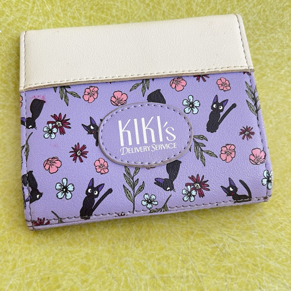 【kiki さま】* vintage container ୨୧ * 桜色小物入れ Kiki's Delivery Service Jiji Sakura Flap Snap Wallet Studio
