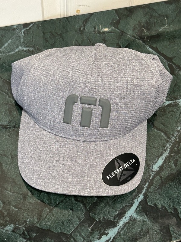 TRAVIS MATHEW DROP OUT ADJUSTABLE CAP HAT SIZE NEW WITH TAGS
