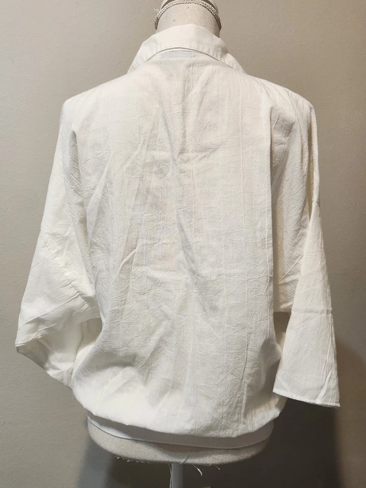 复古 Magna Ft. Lauderdale 手绘紫色花卉纽扣衬衫 — 第 2/4 张图片