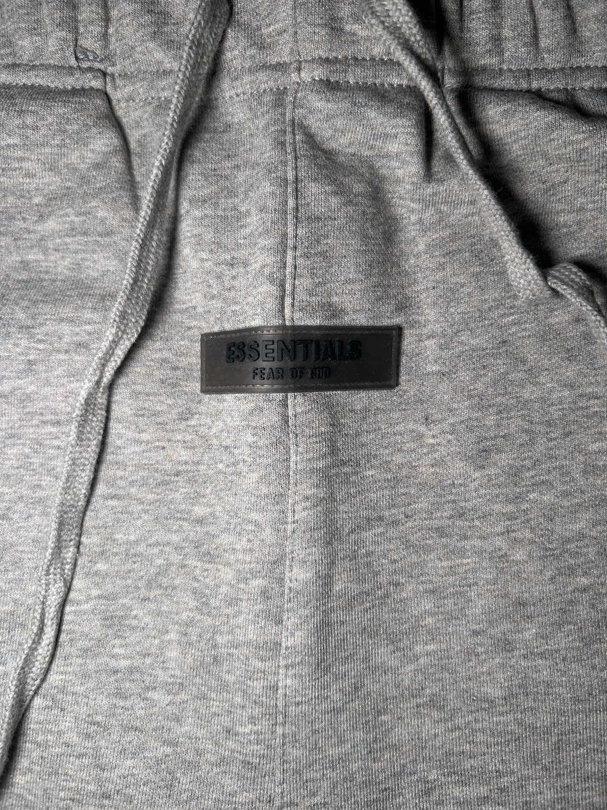 Essentials Fear of Gods Shorts Medium Light Grey Brand New with Tags thumbnail 2