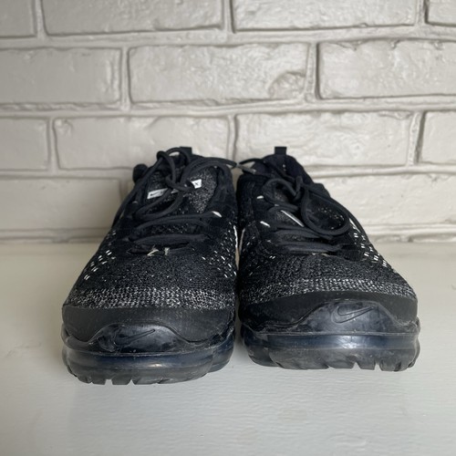 Nike Air Vapormax 2023 Flyknit Oreo Black Sneakers Men's Size 11.5 M - Picture 2 of 8