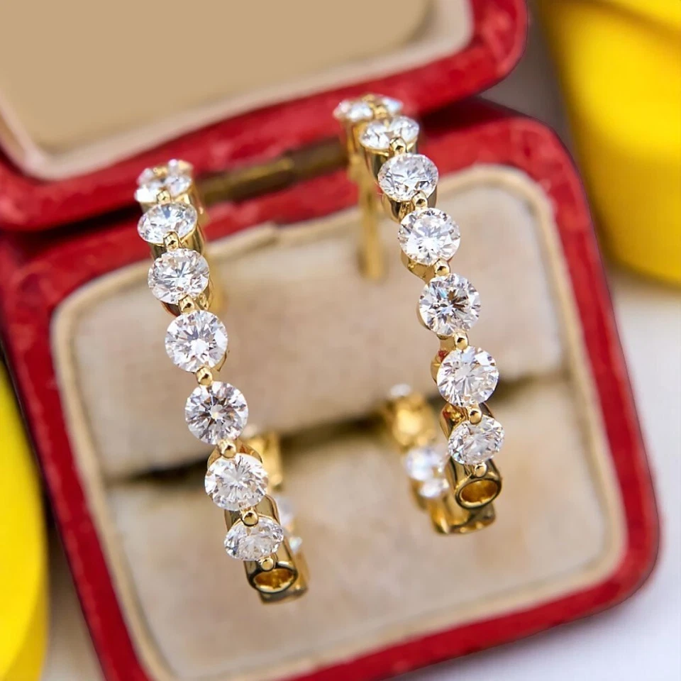 Pendientes de aro de oro amarillo de 18 quilates para mujer cultivados en laboratorio de 2,00 quilates corte redondo diamante 22 mm Foto 2 de 4