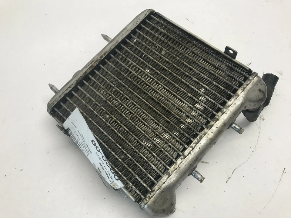 04 05 06 07 08 09 MERCEDES BENZ S600 ENFRIADOR DE ACEITE OEM 2105000100 Foto 2 de 4