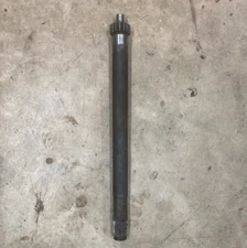 83500198 - C (XJ, MJ, YJ 84-95) Intermediate Axle Shaft w/ Retainer Clip Design