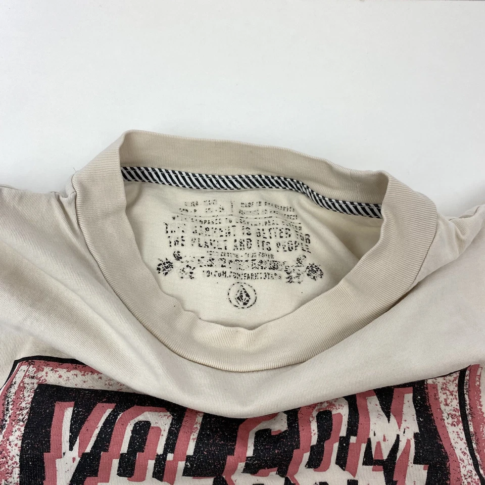 Lote De 2 Camisetas Volcom Jóvenes Niños L Grandes Cuello Redondo Manga Corta Gráficas Paquete Foto 4 de 4