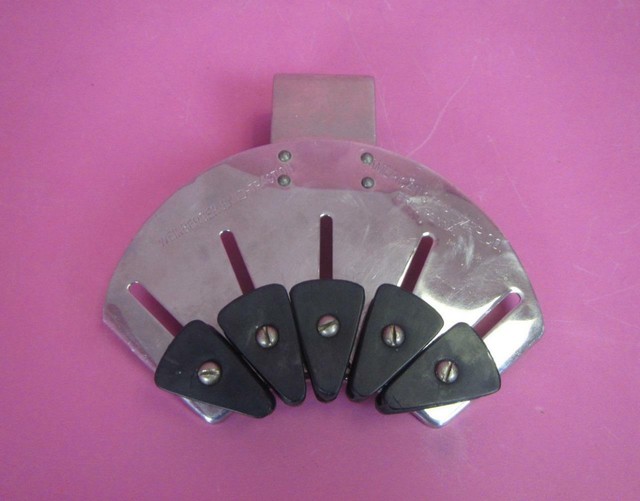 Weinberger Surgical Hand Traction Finger Trap Fixation Fixator Device