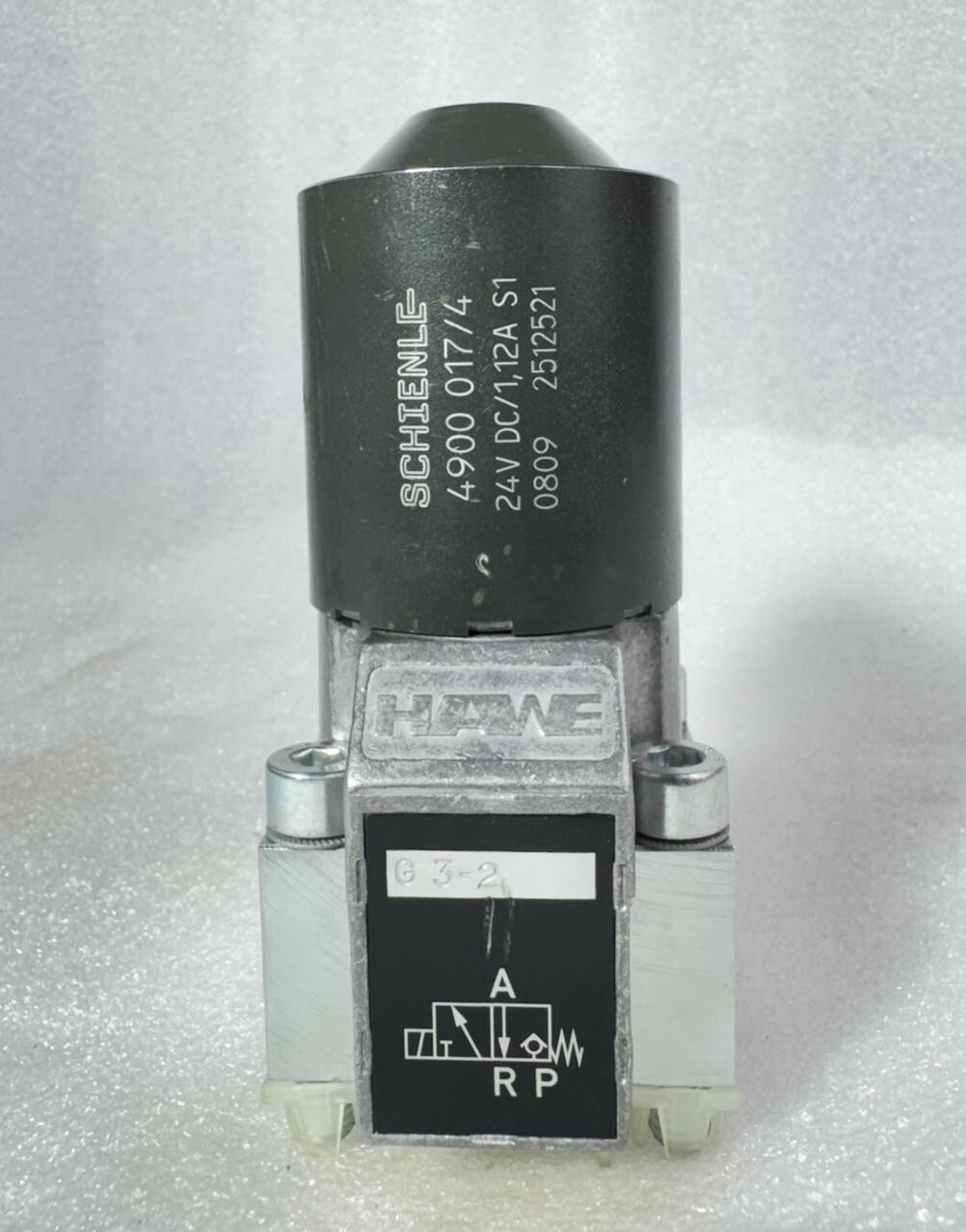 Foto 1 di 9