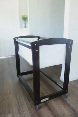 tasman eco amore bassinet