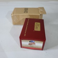 Britain Redcoats British 48th Foot Advancing At The Ready Soldier With Box