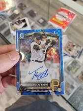 2025 Bowman Chrome Tsung-Che Cheng Blue X-Fractor Auto /150 Pirates