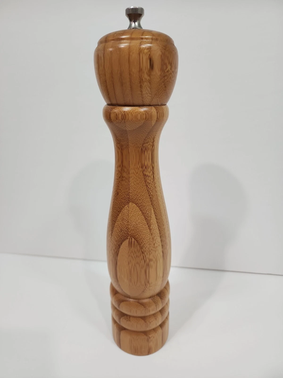 Vintage William Bounds Patented USA Bamboo Wood Manual Pepper Mill Grinder 12.5"
Opens in a new wind