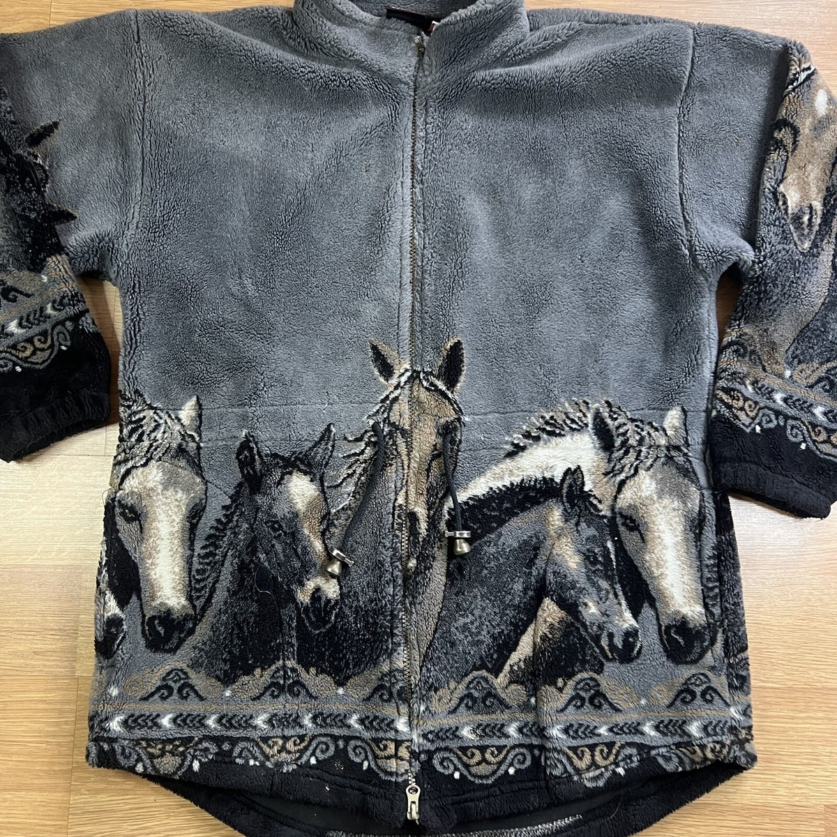 Vintage Mazmania Fleece Wild Horses All Over Print Jacket Size Vintage Mazmania Fleece Wild Horses All Over Print Jacket Size