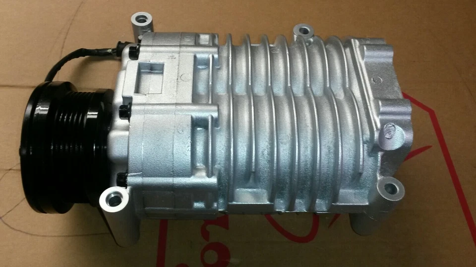 Teilüberholt! Mercedes Kompressor 230K Eaton M62 A1110900080 A1110900380 MB DB - Bild 1 von 4