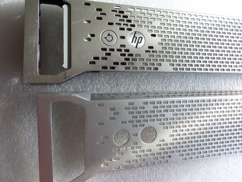 HP 654582-001 Front Bezel 2U with Key DL380p / E Gen8 DL380 Gen9 refurbished - Picture 2 of 2