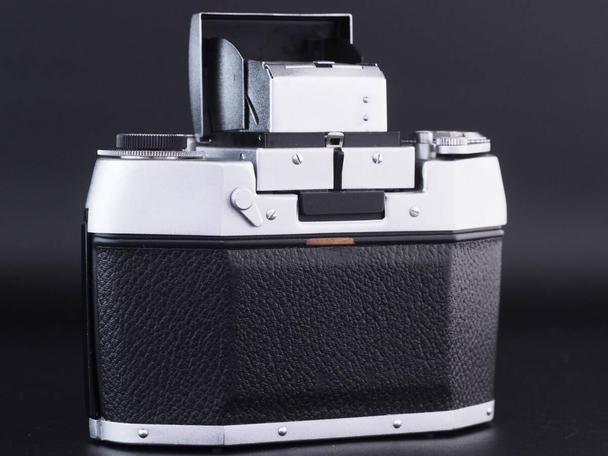 フィルムカメラ PENTACON EXA 1a / ZEISS TESSAR 50mm f2.8 フィルムカメラ PENTACON EXA 1a / ZEISS TESSAR 50mm f2.8 EXA 1a