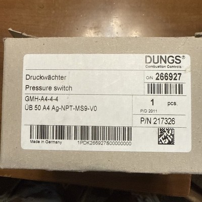 Dungs 266927 Gas Pressure Switch GMH-A4-4-4