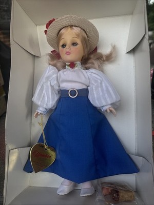 Meyer's 1914 Dolly Shopper by Effanbee   Limited Edition #641/1200   COA Include