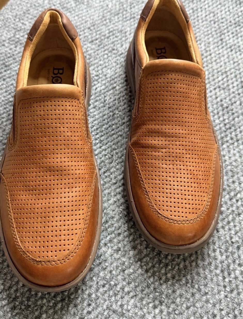 BORN Loafers Shoe  Mens Sz 9M Leather Slip On Mackay Perforated Casual