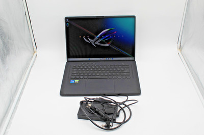 ASUS ROG Zephyrus M16 16'' 144Hz i7-11800H RTX 3050 Ti 16GB 512GB SSD GU603H
