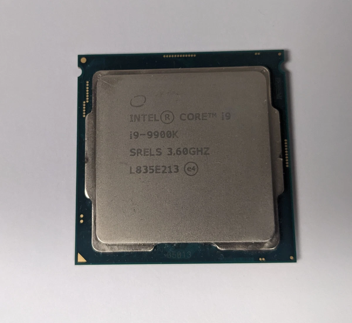 Процессор Intel Core i9-9900K модель компьютерные процессоры