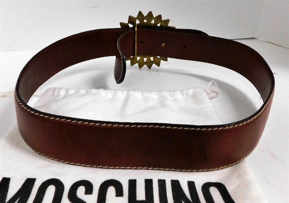 Moschino Redwall Italy sz 40 euro Brown Leather Sun Heart Love Belt - Image 3 of 4