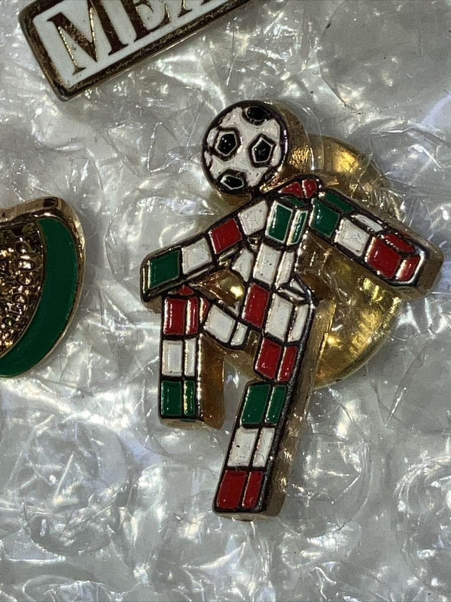 FIFAサッカーワールドカップ1990イタリア大会公式グッズ（チャーム）希少品 1990 FIFA Italy Mascot Ciao World Cup Soccer Football pin