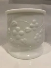 Vintage White Milk Glass 4" Round Daisy Vines Vase Planter Candy Dish Art Glass