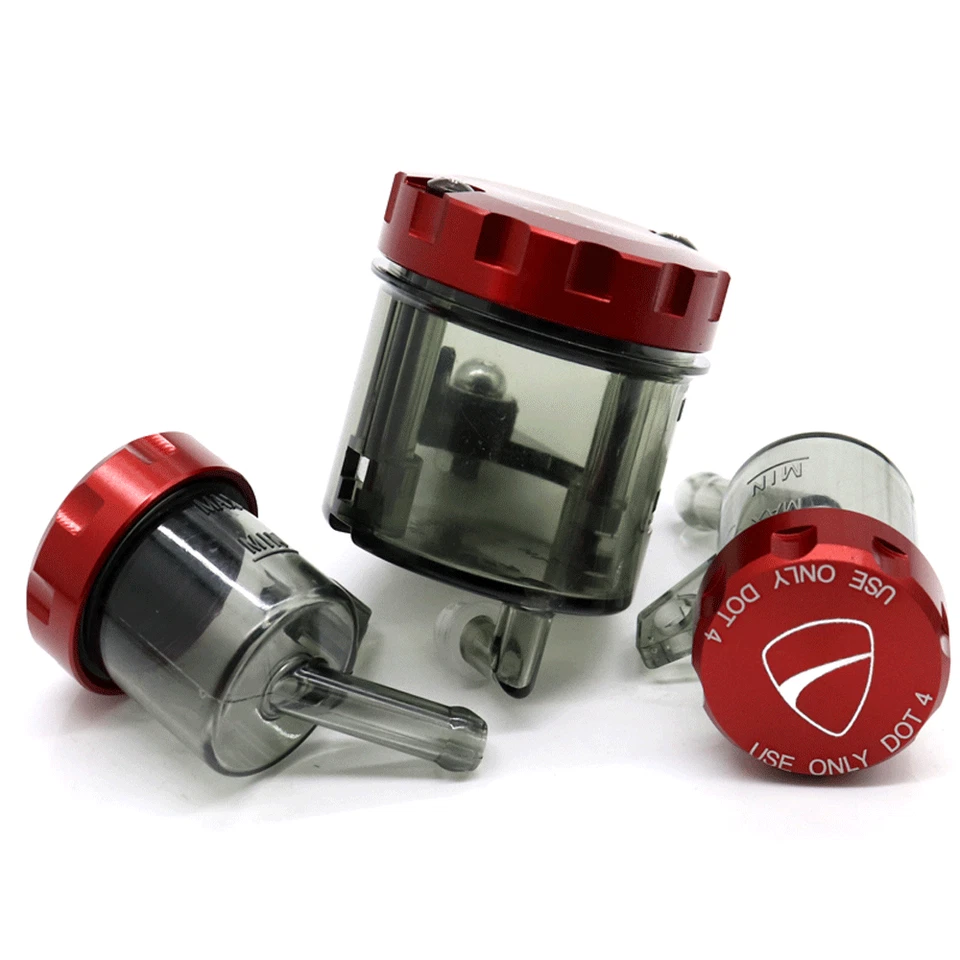 Taza tanque embrague freno izquierdo para DUCATI 748 749 916 996 998 1098 1198 S/R 848 EVO Foto 3 de 4