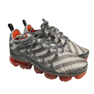 vapormax plus orange and grey