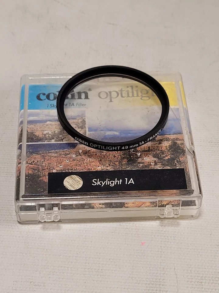 Cokin Optilight 1A Filter 1 Skylight 49MM Photo Video Accessory - Image 2 of 4
