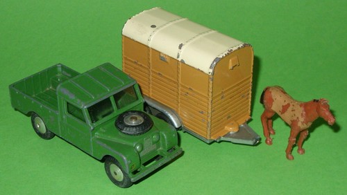 Rimorchio Corgi / GS2 Land Rover 109' e Rice Pony - Foto 4 di 8