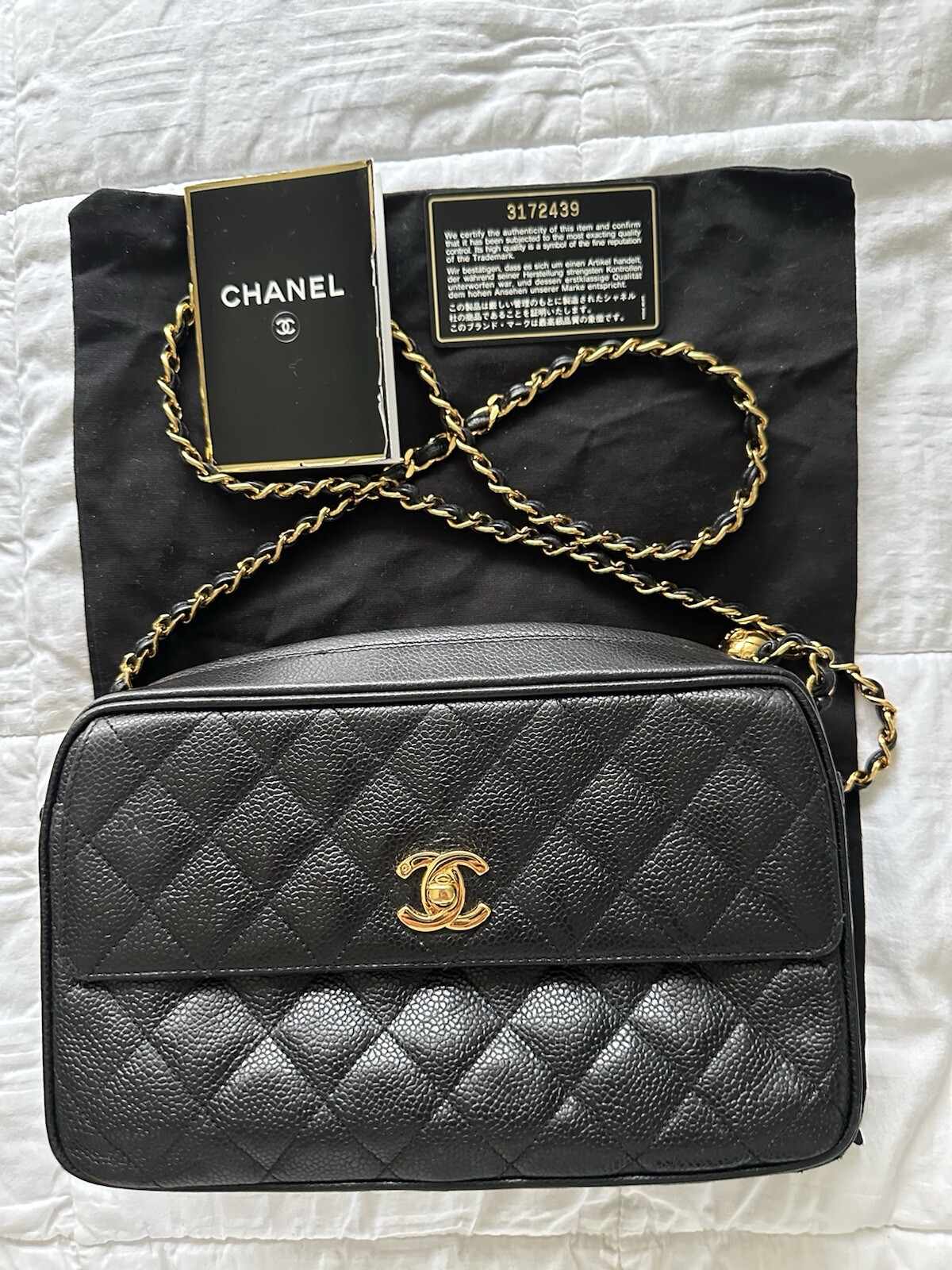 Rare 1990s Vintage Chanel Caviar Quilted Camera Bag with Front Flap Pocket image 5