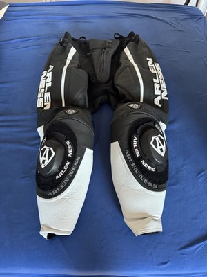 Motorradhose Arlen Ness Lederkombi weiß schwarz