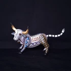 GORGEOUS OAXACAN WOOD CARVING BULL ALEBRIJE. MEXICAN FOLK ART.